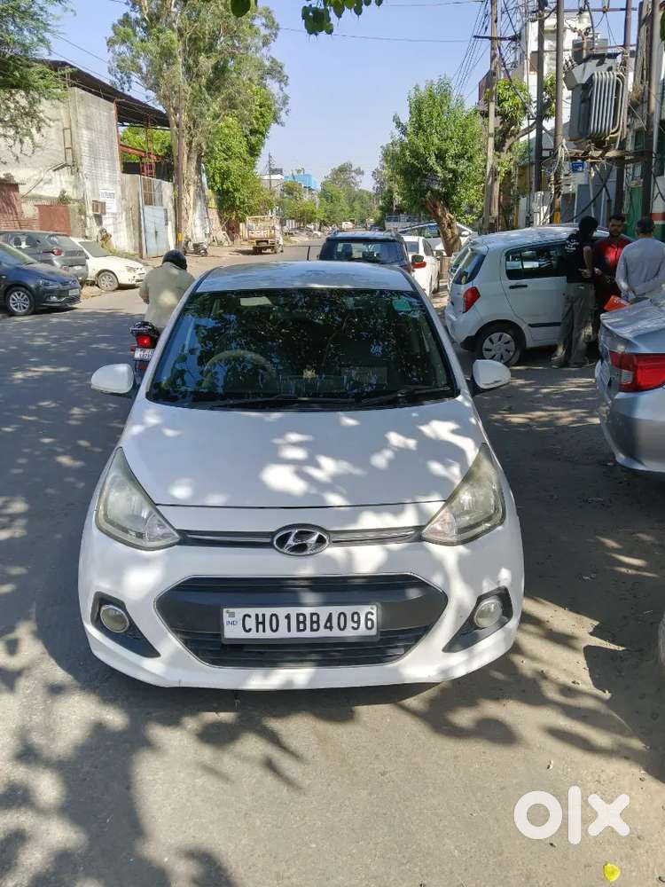 Hyundai Xcent Petrol 2015 Excellent Condition