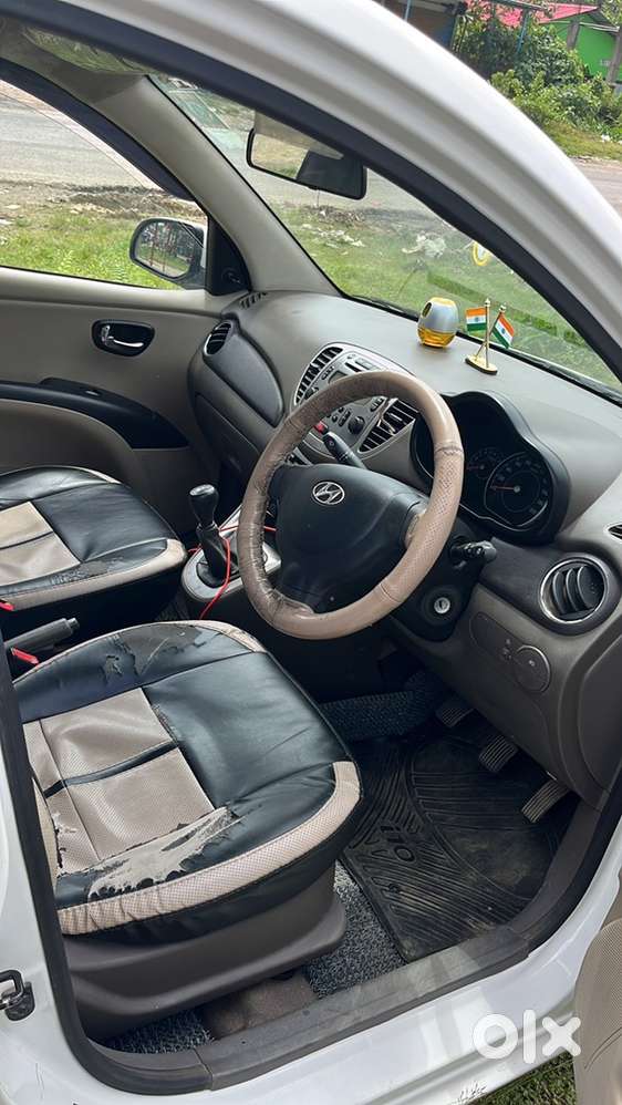 Hyundai Petrol Manual 2016