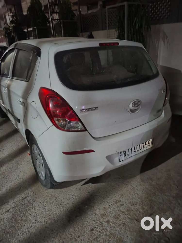 Hyundai I20 2014 Cng & Hybrids 60200 Km Driven