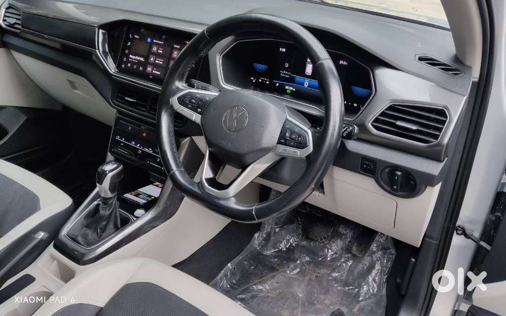 Volkswagen Taigun 1.0 Tsi Topline At, 2022, Petrol