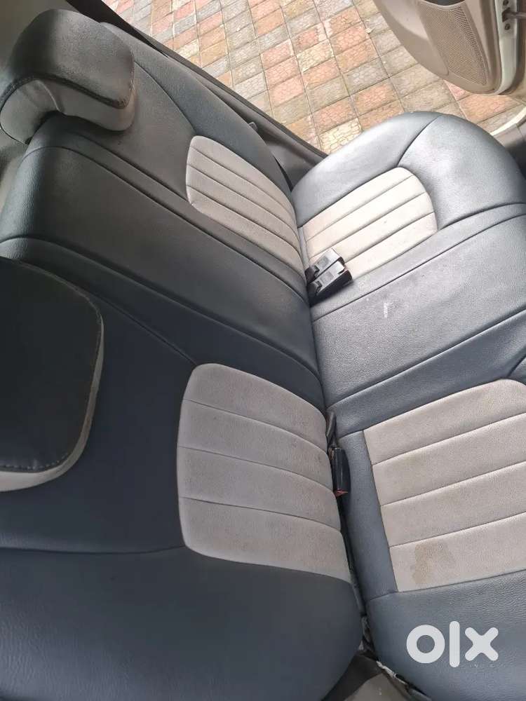 Hyundai I10 Sportz 2011