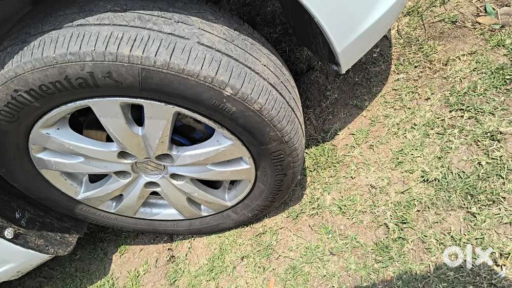 Maruti Suzuki Ertiga 2018 Diesel Good Condition New Battery New Tyre