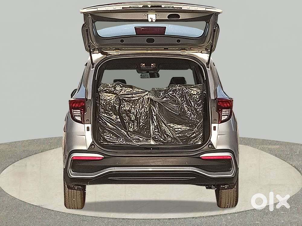 Kia Carens G 1.5 6mt Premium (o) 7-seater, 2023, Petrol