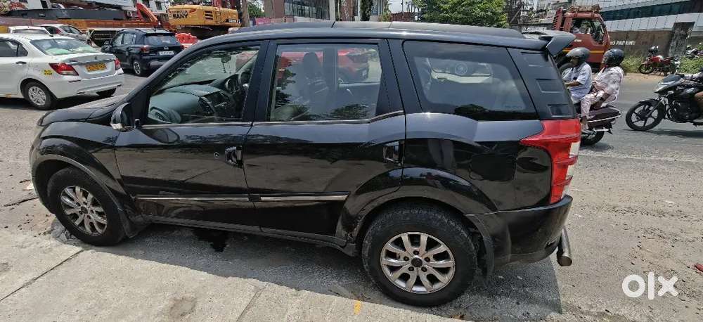 Xuv 500 - For Parts And Scrap Sale