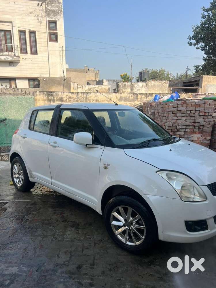 Maruti Suzuki Swift 2010 Diesel 202000 Km Driven