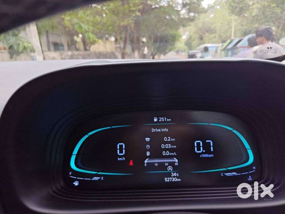 Hyundai Venue Sx (o) Mt 1.5 Diesel, 2023, Diesel