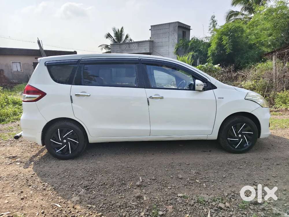 Maruti Suzuki Ertiga 2016