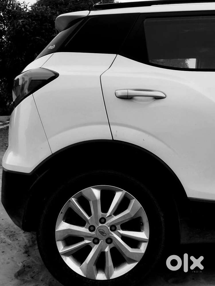 Mahindra Xuv300 2020 Diesel Well Maintained