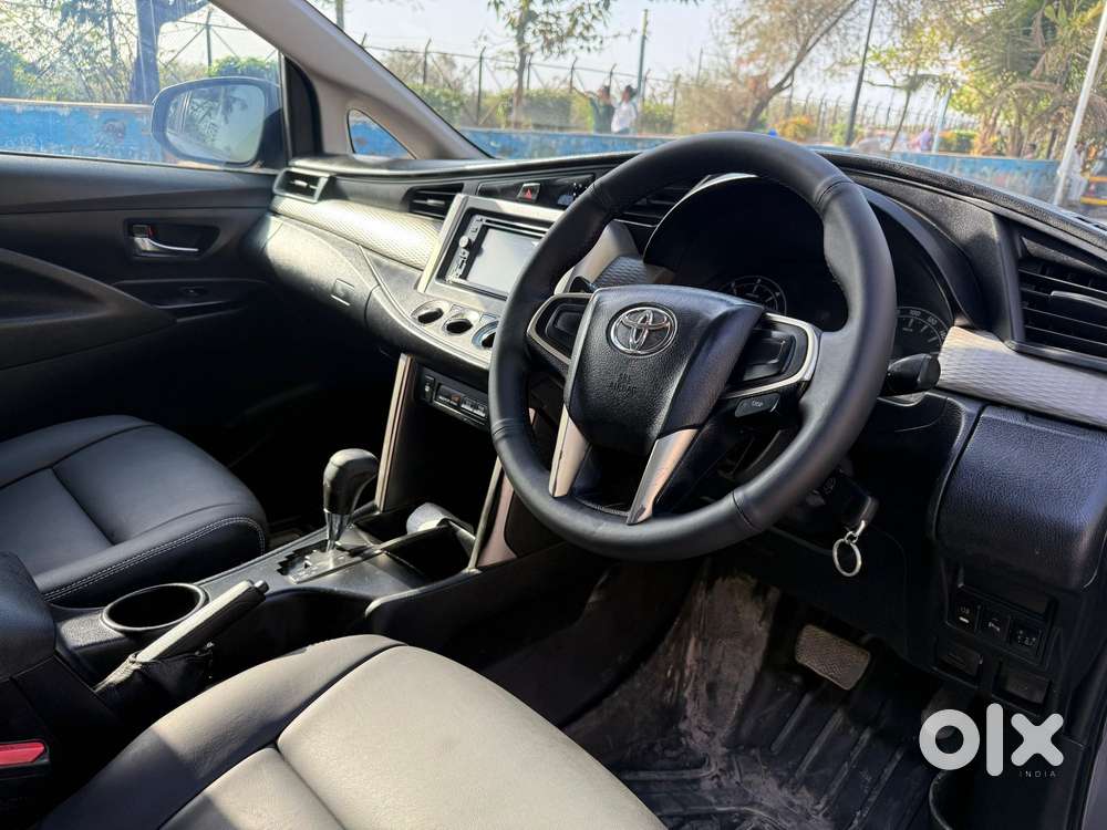 Toyota Innova Crysta 2.8 Gx At 7 Str, 2016, Diesel