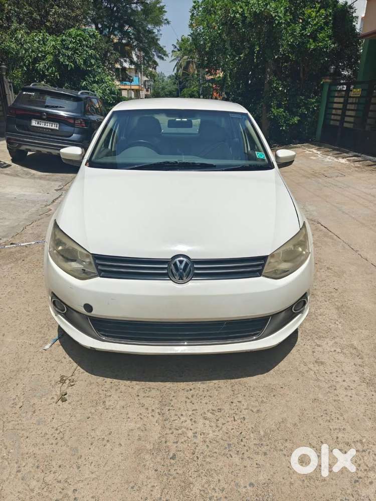 Volkswagen Vento 2011 Petrol
