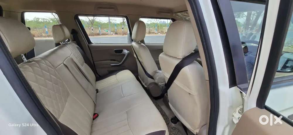 Mahindra Bolero Neo 2022 - 2024
