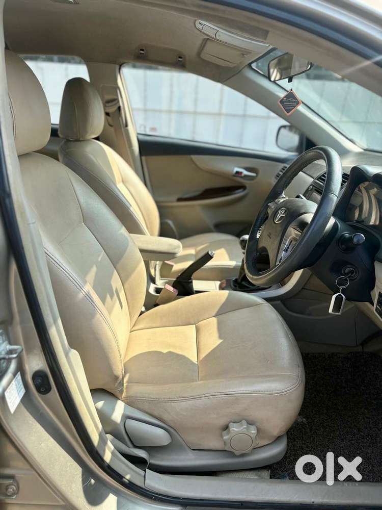 Toyota Corolla Altis 2010-2013 Diesel D4dg, 2011, Diesel