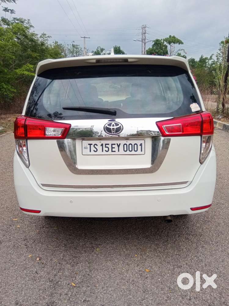 Toyota Innova Crysta Touring Sport 2.4 Mt, 2019, Diesel