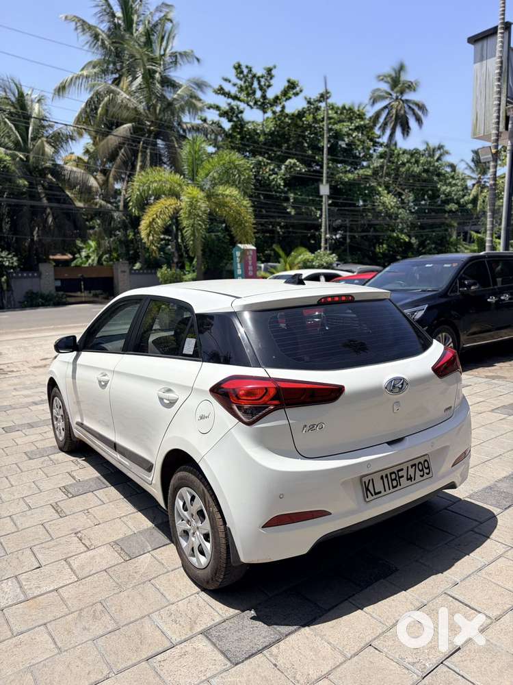 Hyundai I20 Sportz 1.2 Vtvt, 2017, Petrol