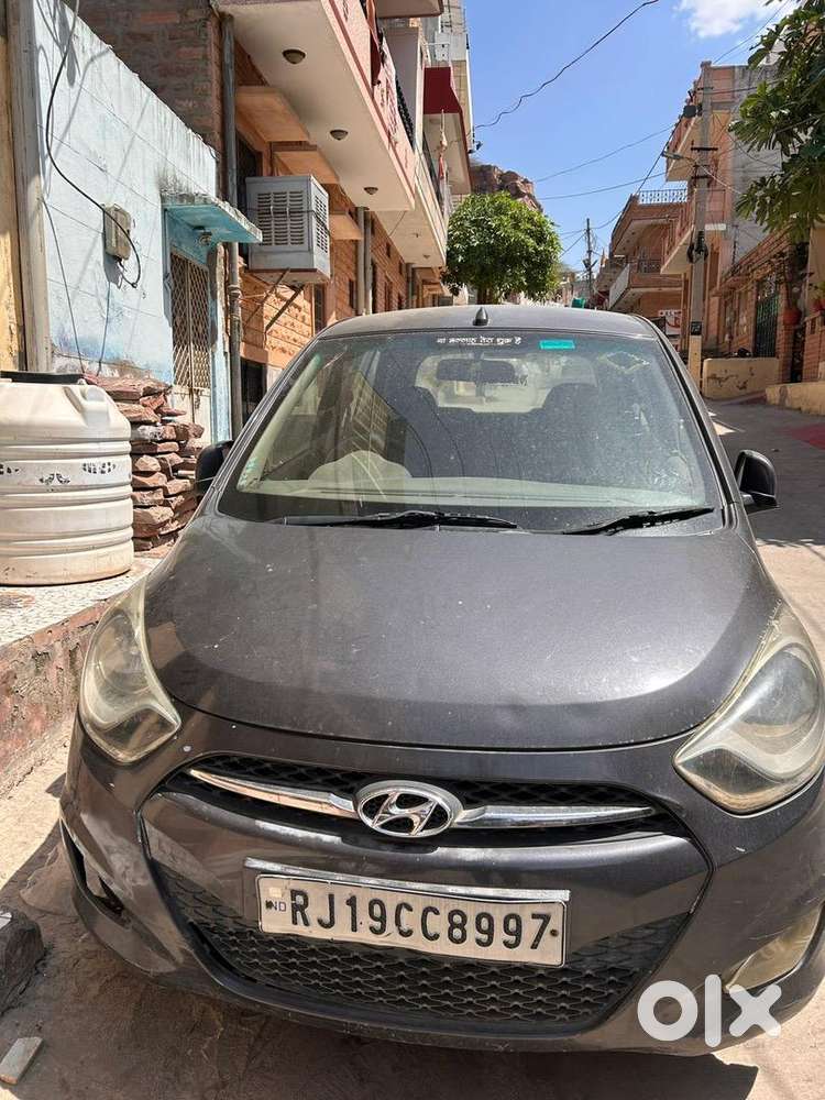 Hyundai Grand I10 2012 Petrol Well Maintained