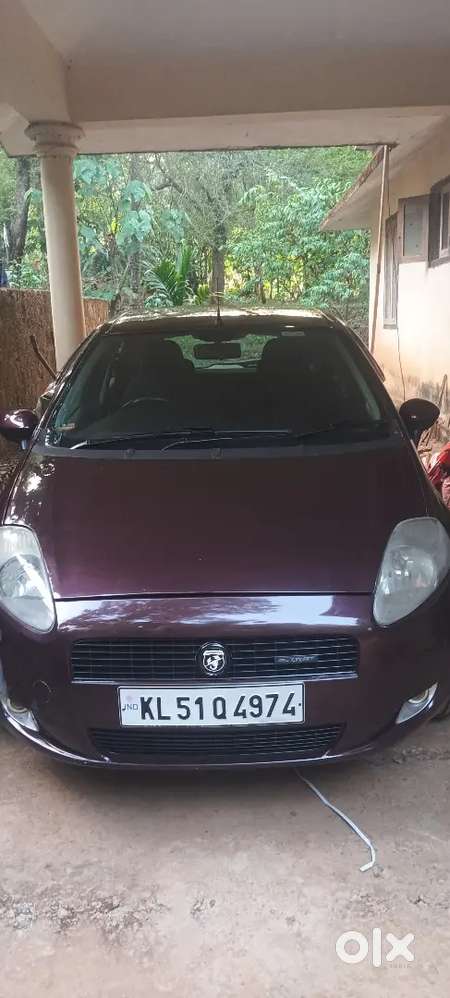 Fiat Grande Punto 2010 Diesel 65000 Km Driven