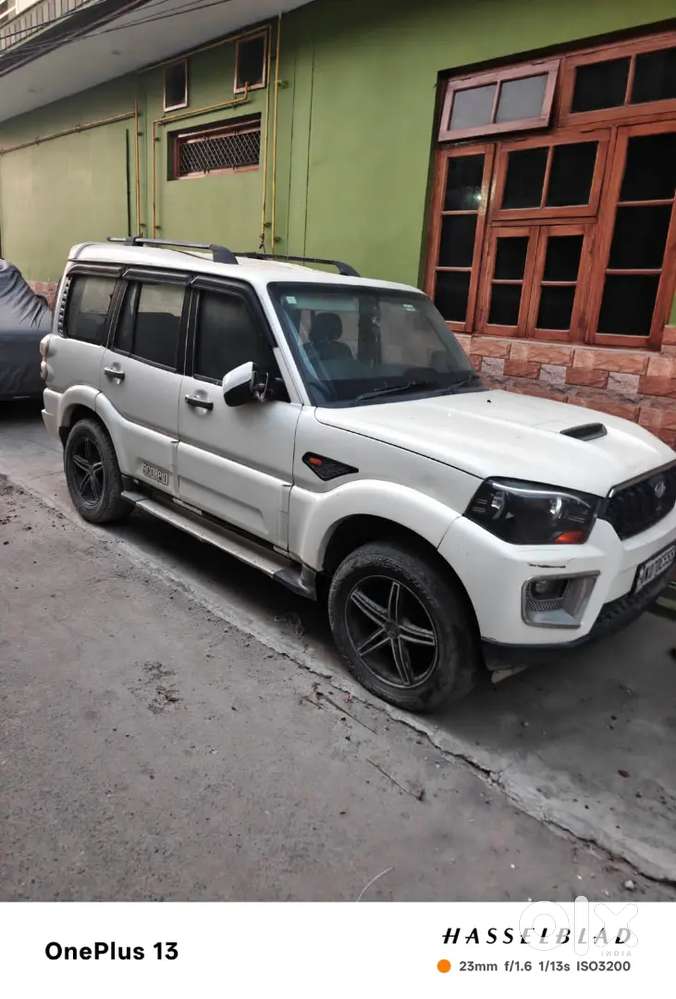 Mahindra Scorpio Classic 2018 Diesel 30000 Km Driven