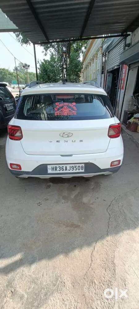 Hyundai Venue Model 2021 Manual