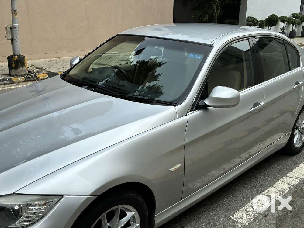 Bmw 3 Series 2.0 320i Sedan, 2011, Petrol