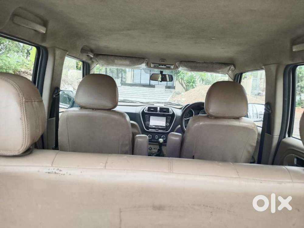Mahindra Tuv 300 T10, 2019, Diesel