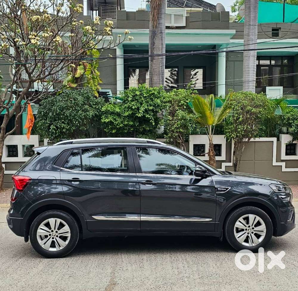 Skoda Kushaq 1.0 Tsi Ambition, 2022, Petrol