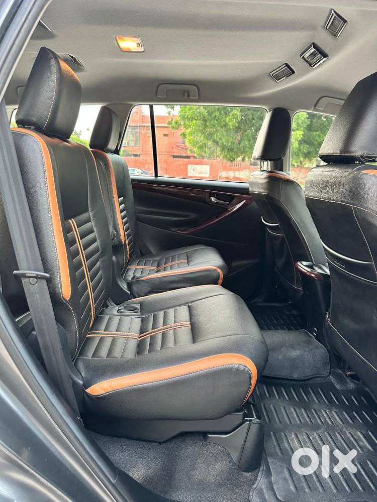 Toyota Innova Crysta 2.4 Gx Mt, 2017, Diesel