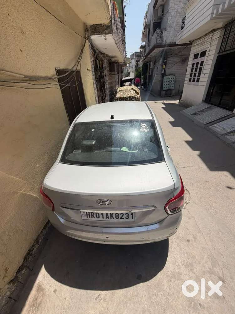 Hyundai Xcent 2016