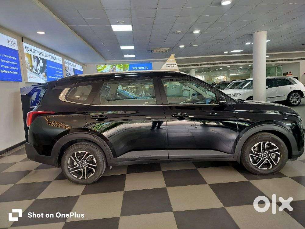 Kia Carens 1.4 Prestige Plus Turbo Dct 7 Str, 2024, Petrol