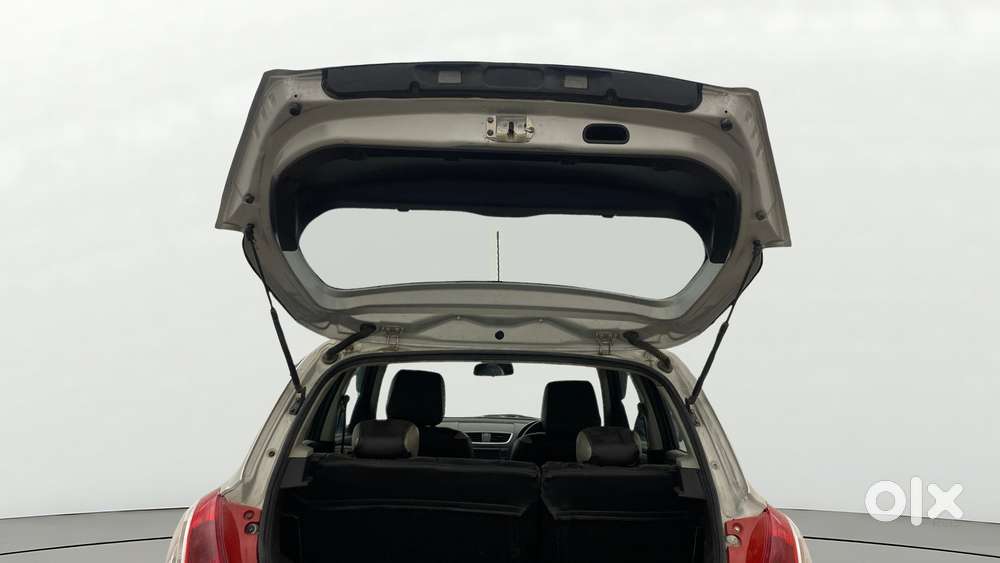 Maruti Suzuki Swift 1.2 Vxi (o), 2017, Petrol