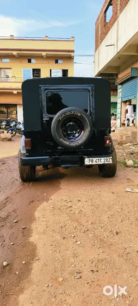 Mahindra Thar 2010 Diesel 68000 Km Driven