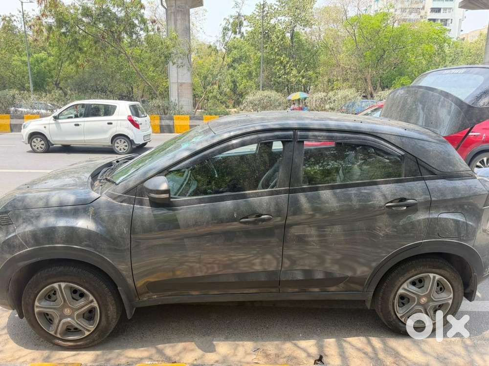 Tata Nexon Smart Pmt I Cng
