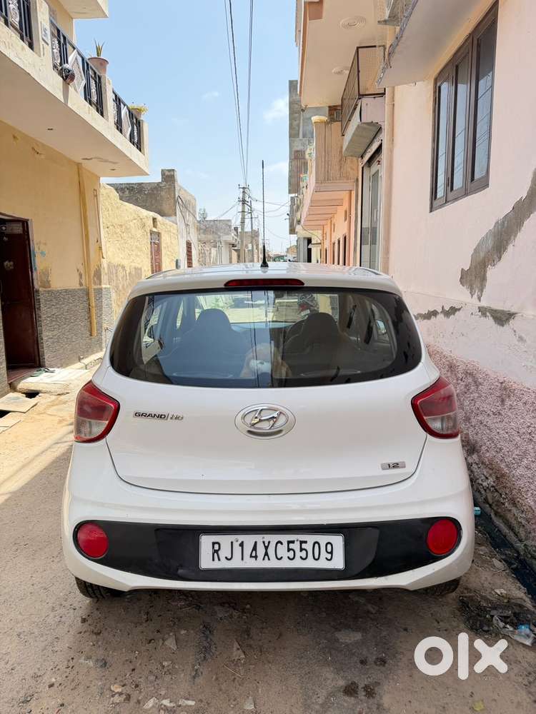 Hyundai Grand I10 2017 Year