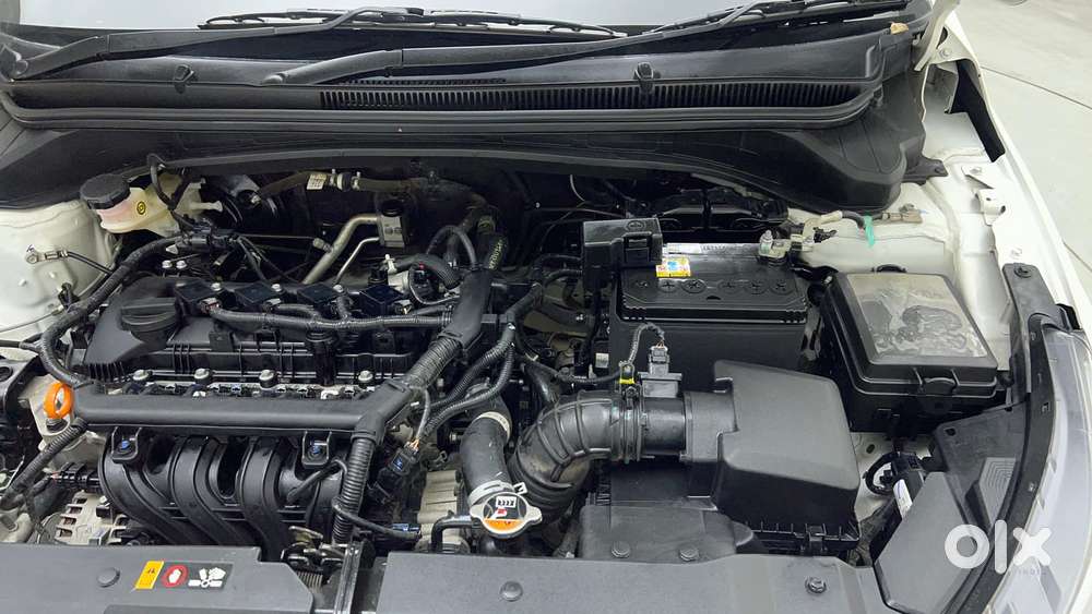 Hyundai I20 Asta (o) 1.2 Ivt, 2023, Petrol