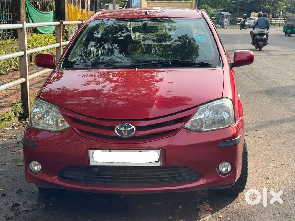 Toyota Etios Liva 2011 Petrol Well Maintained