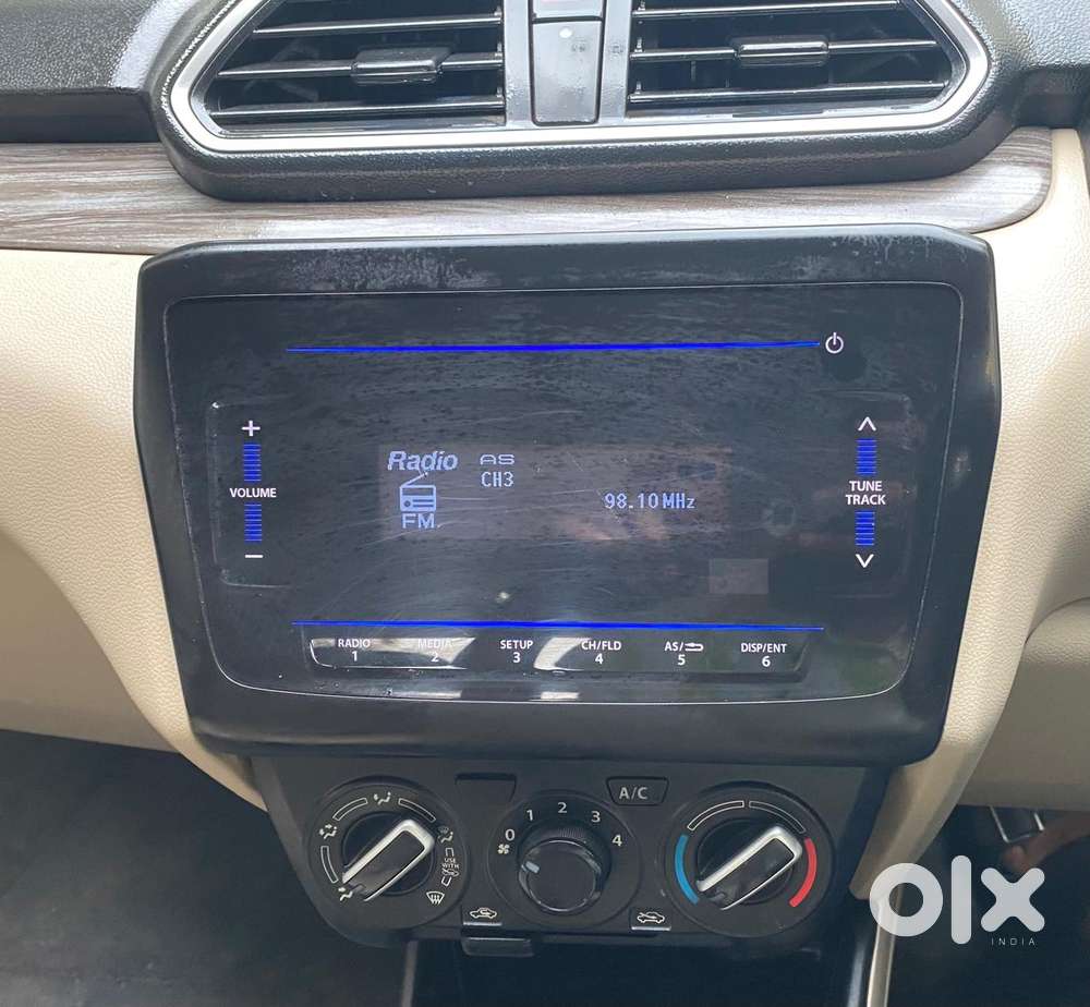 Maruti Suzuki Dzire 1.2 Vxi, 2022, Petrol