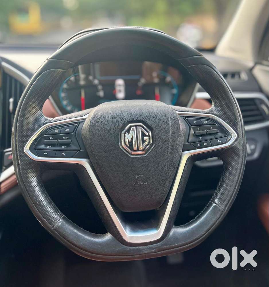 Mg Hector Plus 1.5 Sharp Turbo Cvt 6 Str, 2022, Petrol