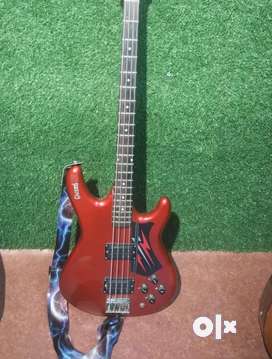 Bass guitar for on sale sale olx