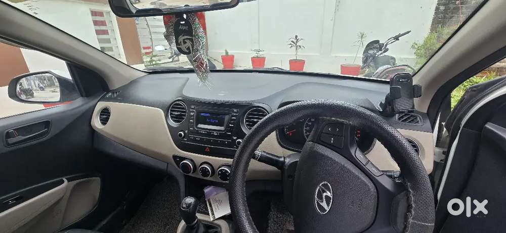 Hyundai Grand I10 2018 Petrol 72645 Km Driven