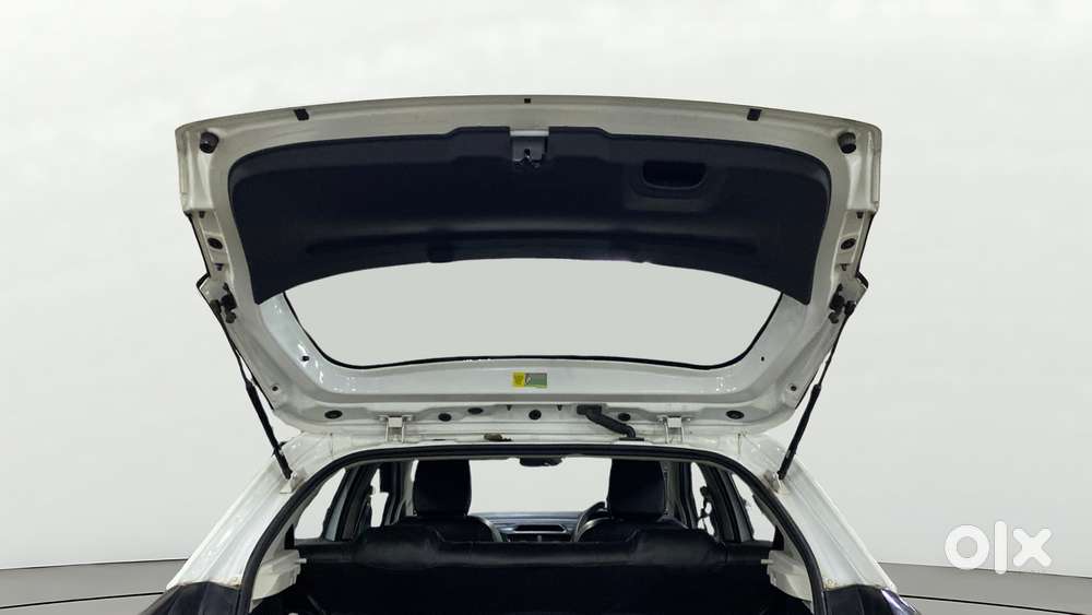 Tata Altroz Xe Cng, 2024, Cng & Hybrids