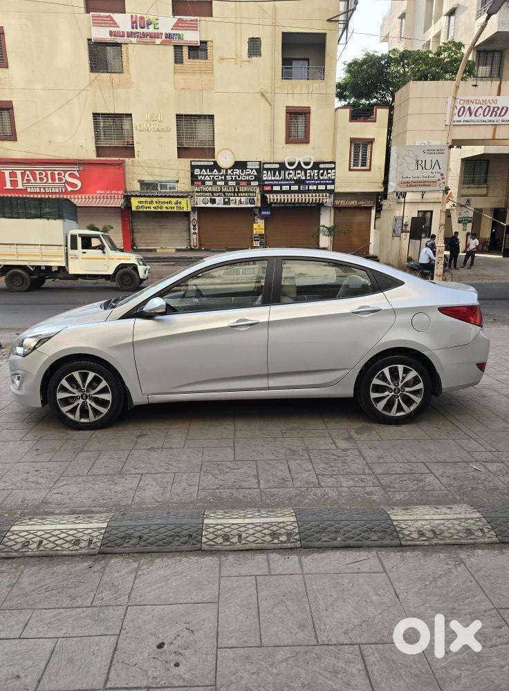 Hyundai Verna Fluidic 1.6 Vtvt Sx Opt, 2015, Petrol
