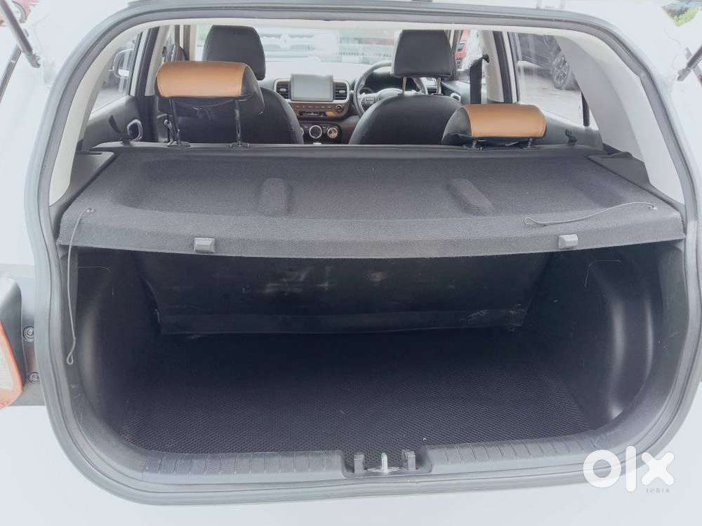 Hyundai Venue 1.0 Sx Turbo Dct, 2021, Petrol