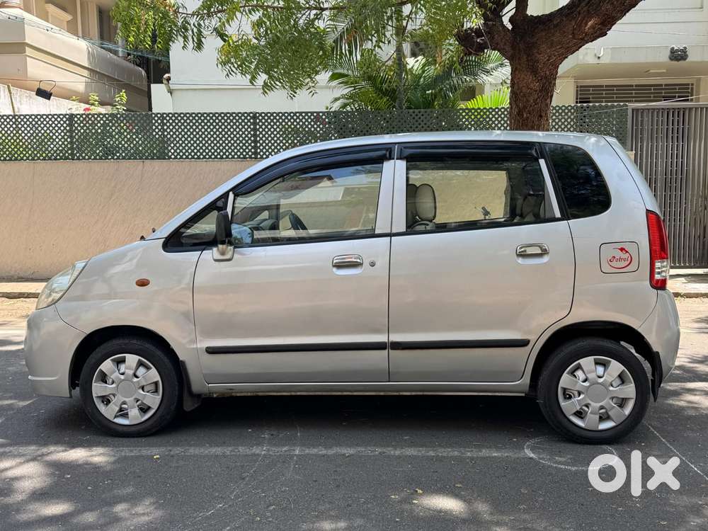 Maruti Suzuki Estilo Lxi, 2010, Petrol