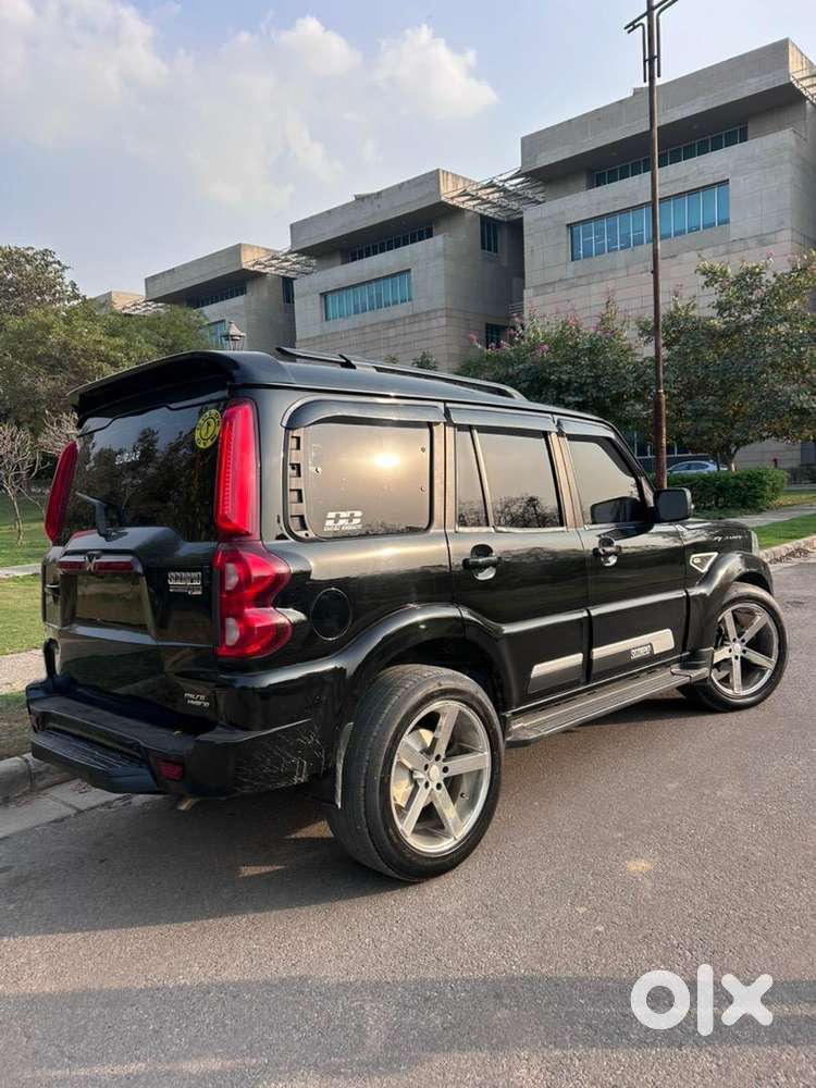 Mahindra Scorpio Classic 2023 Diesel Well Maintained