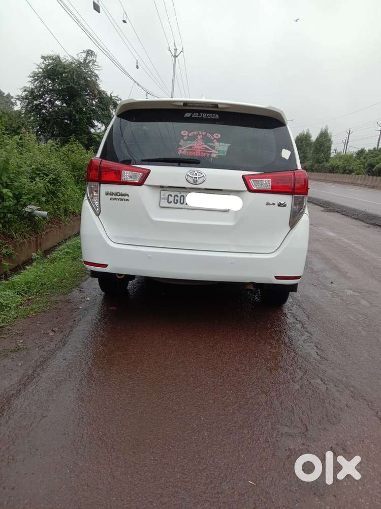 Toyota Innova Crysta 2.4 V, 2016, Diesel