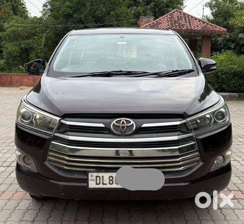 Toyota Innova Crysta 2.8 Gx At, 2016, Diesel