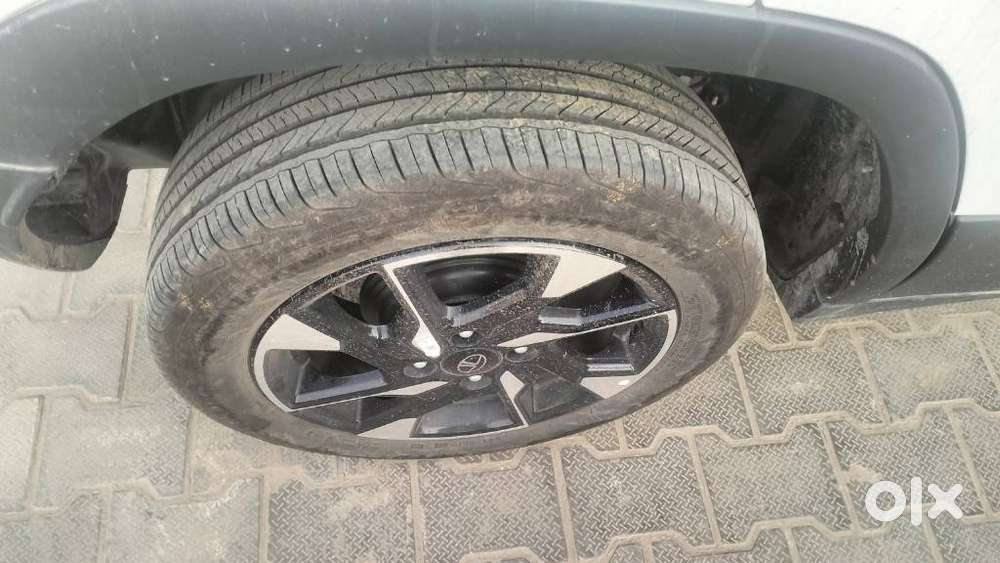 Tata Punch Creative, 2025, Petrol