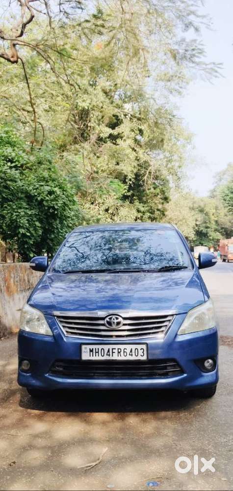 Toyota Innova 2.5 V 7seater Crysta Edition, 2012, Diesel