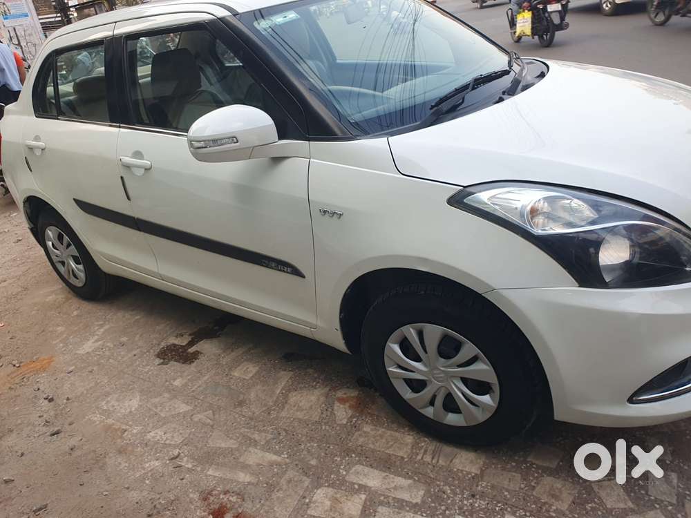 Maruti Suzuki Swift Dzire Vxi Optional, 2017, Petrol
