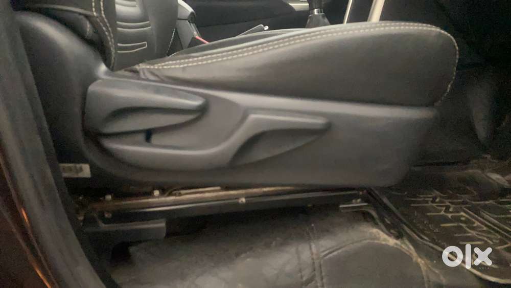 Toyota Innova Crysta 2.4 Vx Mt, 2018, Diesel