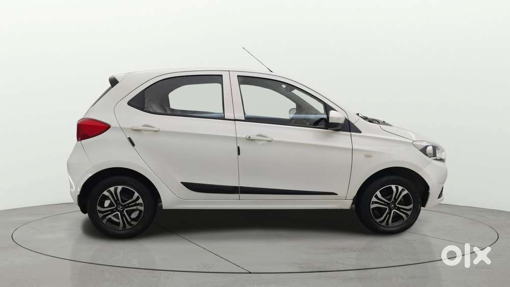 Tata Tiago 1.2 Revotron Xz, 2019, Petrol